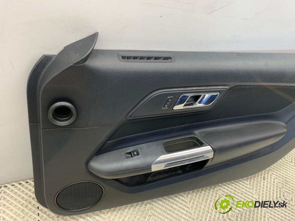 FORD USA MUSTANG VI coupe 2016 224 kW 3.7 V6 3726 ča dveře pravý přední část