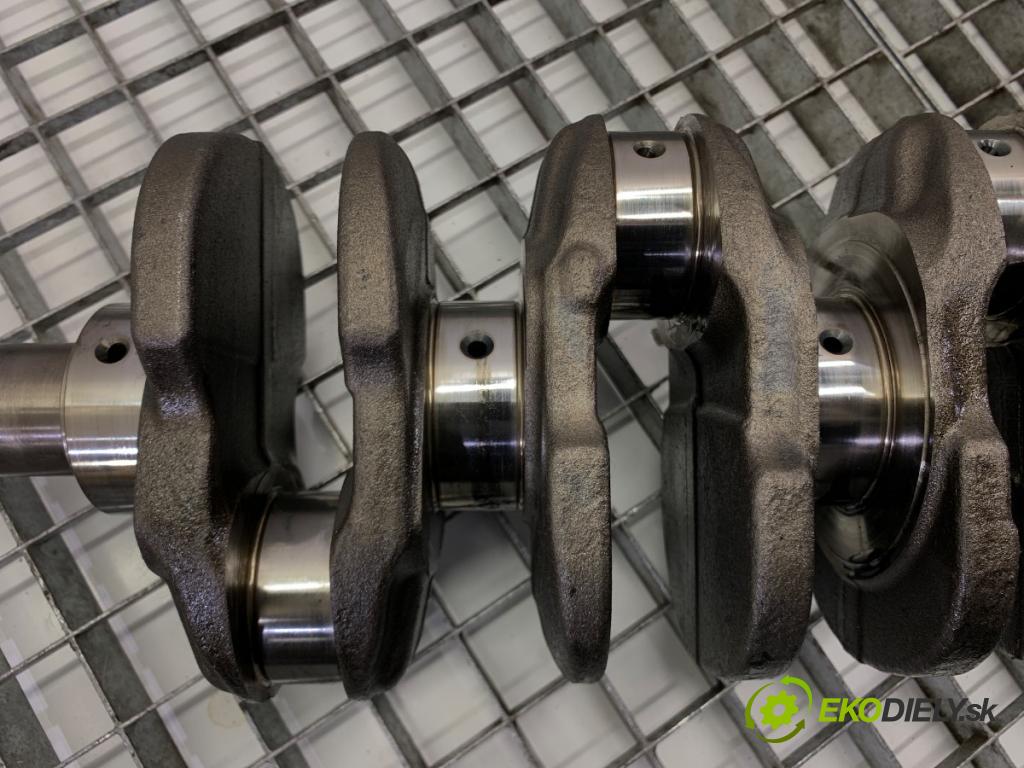 RENAULT MASTER III Autobus 2019 125 kW 2.3 dCi 170 FWD (JV0L) 2298 kardaň hřídel KORBOVÝ: M9T706 (Blok motoru ostatní)