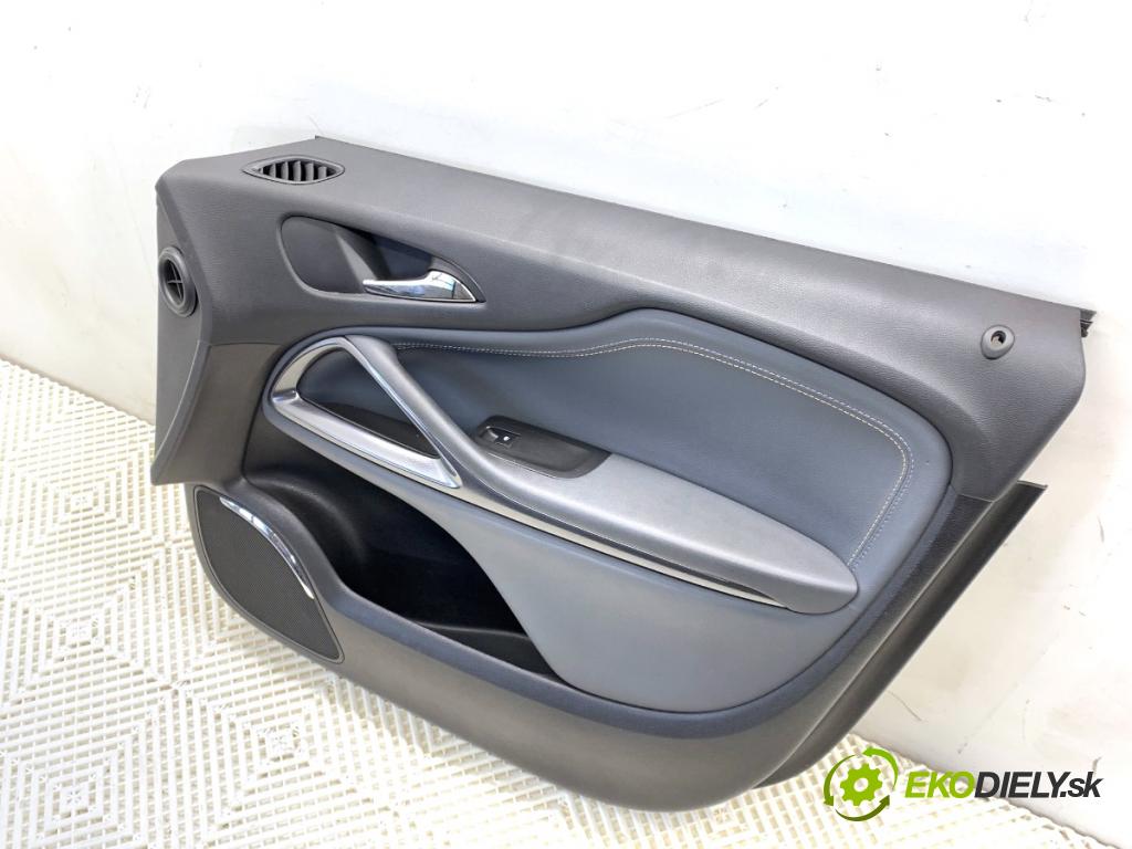 OPEL ZAFIRA C nadwozie wielkoprzestrzenne (MPV) 2013 96 kW 2.0 CDTi (75) 1956 čalúnenie Dvere pravy predný