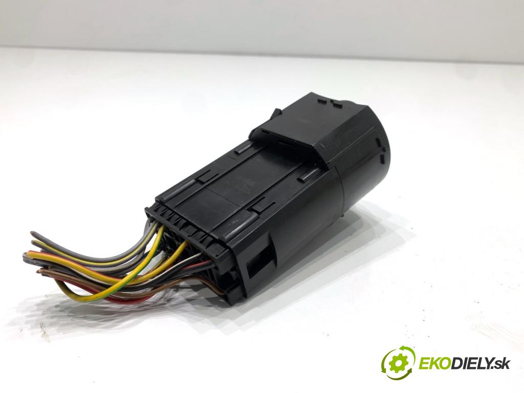 AUDI A3 8L liftback 2000 66 kW 1.9 TDI 1896 Spínač svetiel 1C0941531A