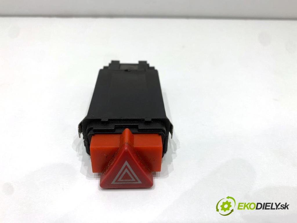 AUDI A3 8L liftback 2000 66 kW 1.9 TDI 1896 Spínač svetiel výstražných (núdzových)  (Prepínacie páčky pod volantom)