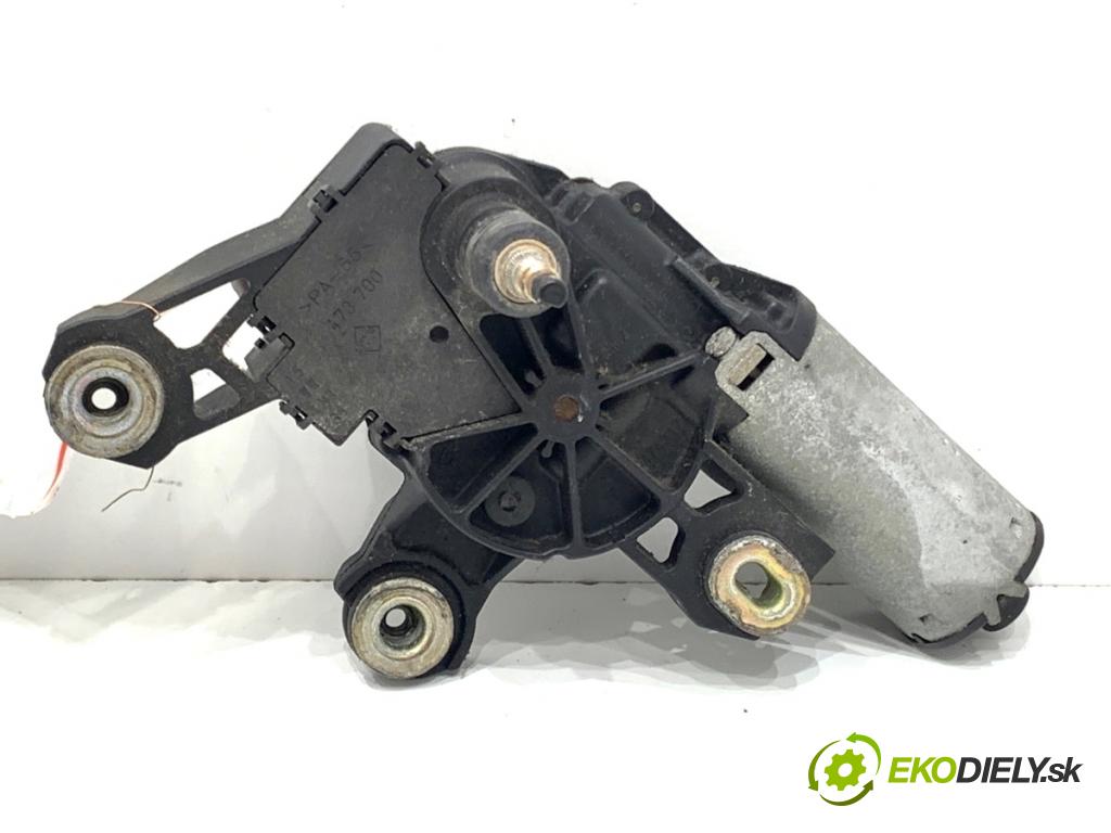 AUDI A3 8L liftback 2000 66 kW 1.9 TDI 1896 motor stěračů zadní část 8L0955711B