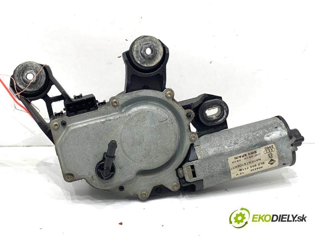 AUDI A3 8L liftback 2000 66 kW 1.9 TDI 1896 motor stěračů zadní část 8L0955711B