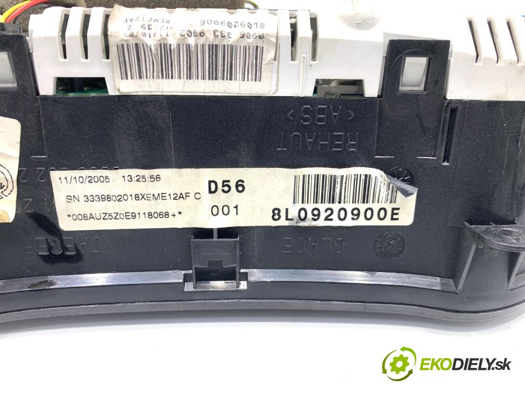 AUDI A3 8L liftback 2000 66 kW 1.9 TDI 1896 prístrojovka 8L0920900E (Přístrojová deska)