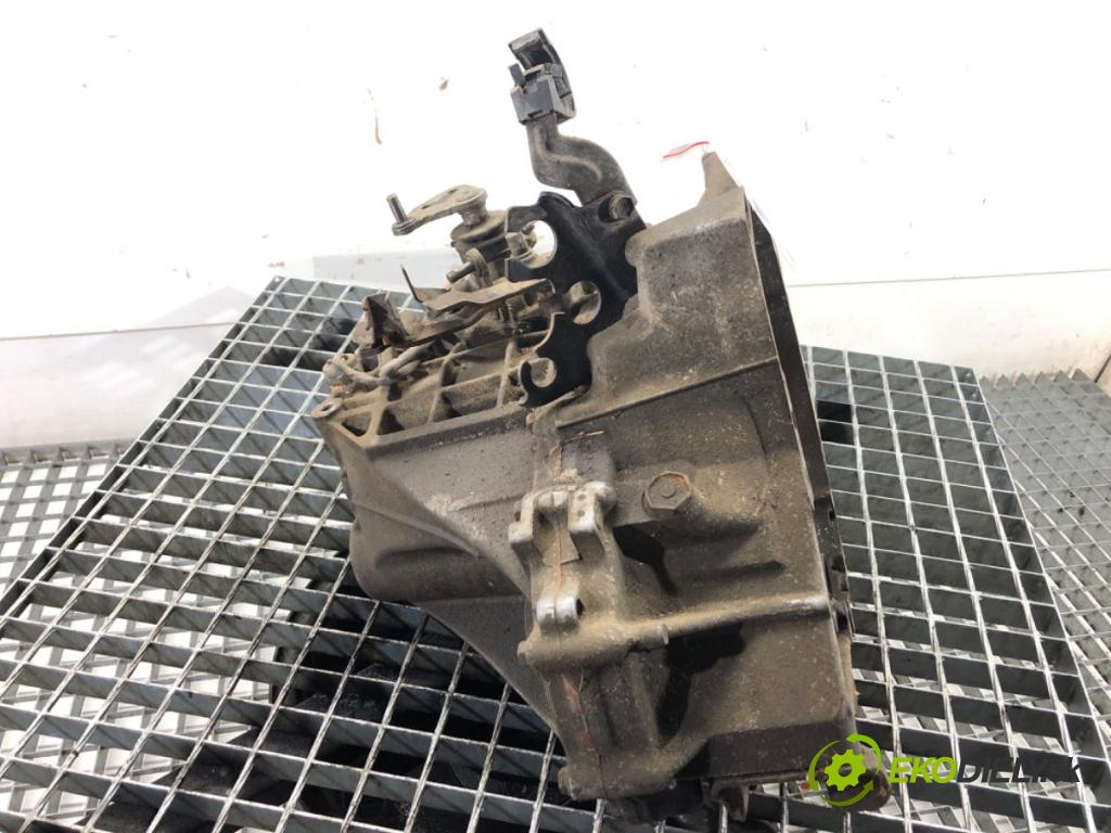 TOYOTA AYGO I liftback 2007 50 kW 1.0 (KGB10_) 998 Prevodovka 20TT01 (Prevodovka)