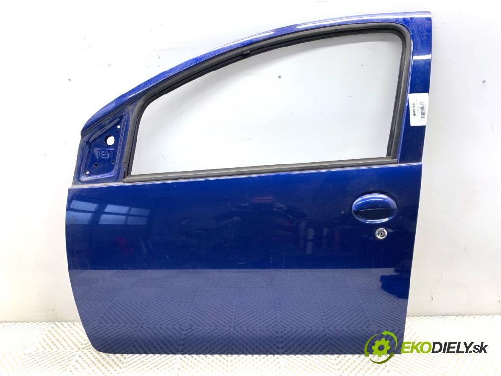 TOYOTA AYGO I liftback 2007 50 kW 1.0 (KGB10_) 998 Dvere ľavy predný 