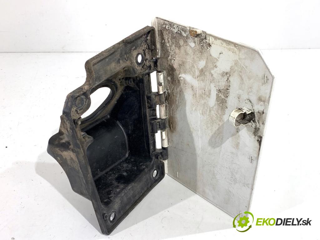 PEUGEOT BOXER II Platforma / podwozie 2010 88 kW 2.2 HDi 120 2198 Dvierka nádrže paliva  (Kľučka dverí ostatné)