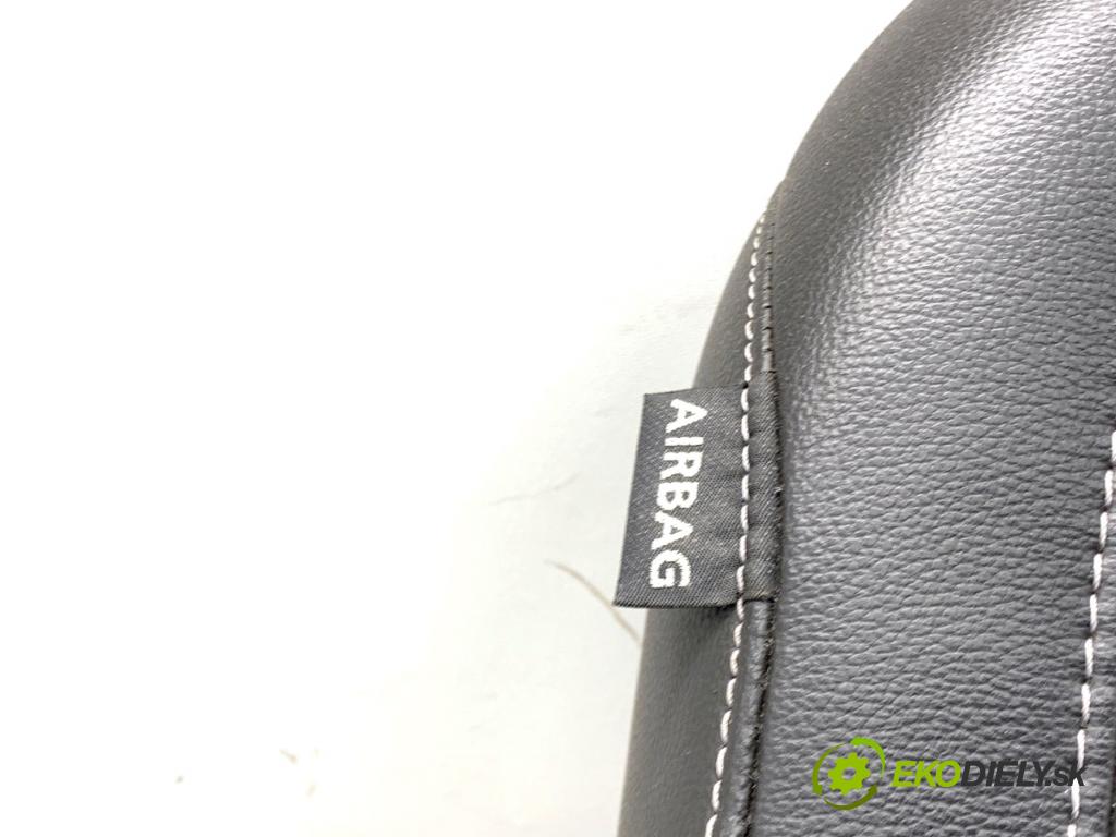 FORD USA ESCAPE III  2017 179 kW 2.0 179 kW [242 KM] 2017 - 2018 1983 Sedadlo pravy predný