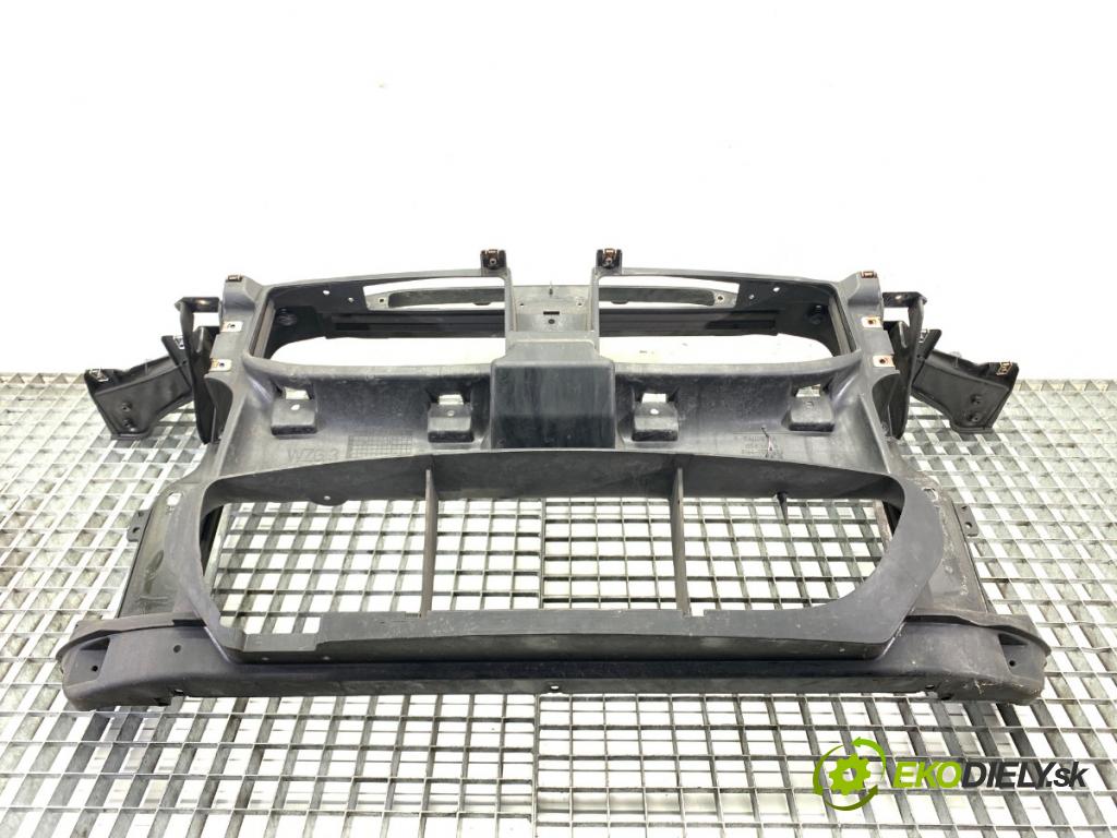 BMW E90 sedan 2005 95 kW 318 i 1995 Držiak predný  (Výstuha predná)