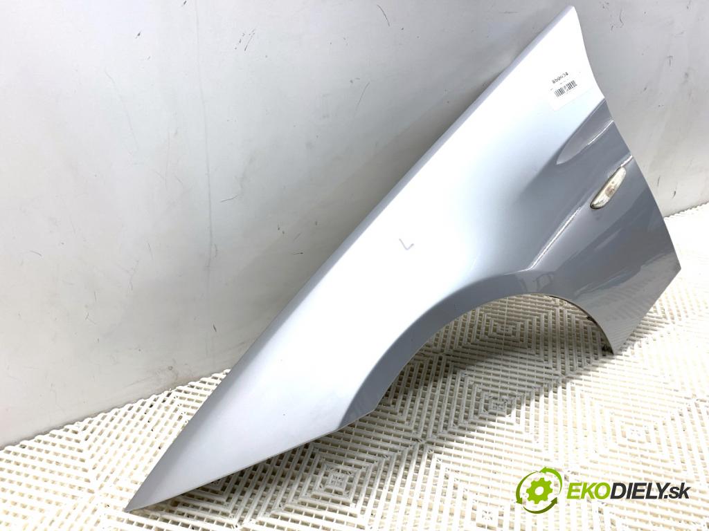 BMW E90 sedan 2005 95 kW 318 i 1995 Blatník ľavy predný 354