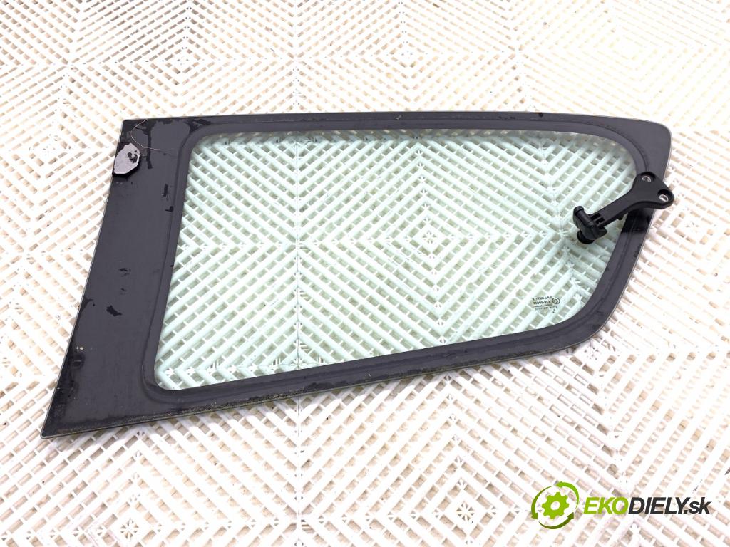 TOYOTA AYGO I liftback 2007 50 kW 1.0 (KGB10_) 998 Okno pravy zad