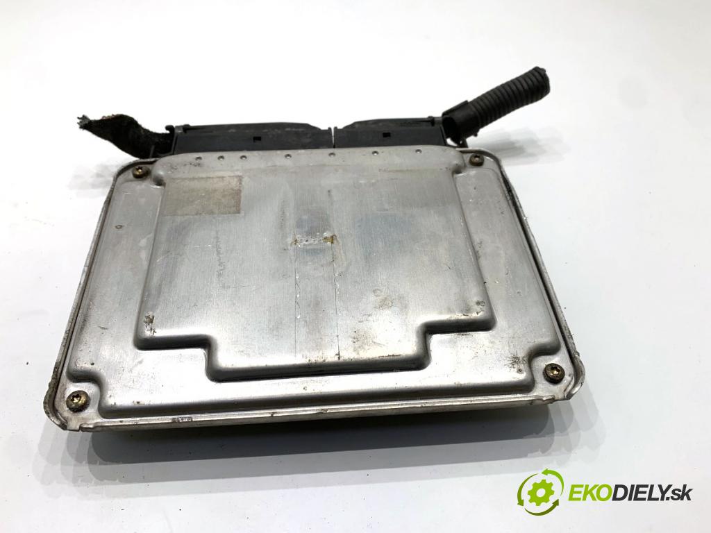 AUDI A3 8L liftback 2000 66 kW 1.9 TDI 1896 riadiaca jednotka Motor 038906012C (Riadiaca jednotka)