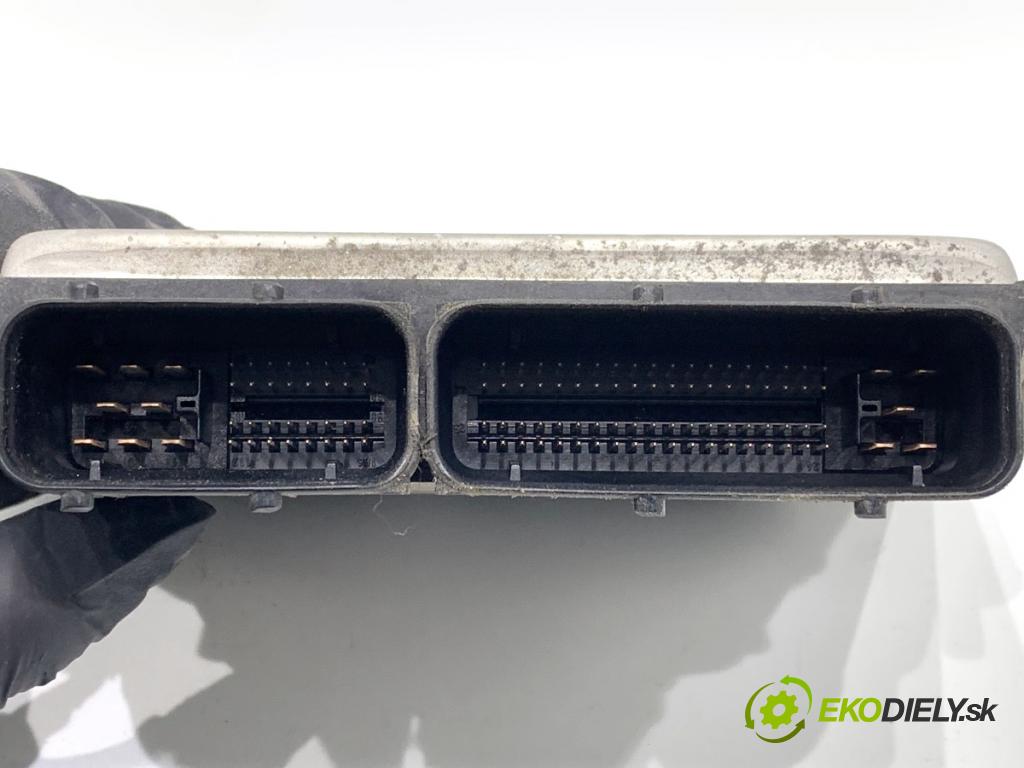 AUDI A3 8L liftback 2000 66 kW 1.9 TDI 1896 riadiaca jednotka Motor 038906012C (Riadiaca jednotka)