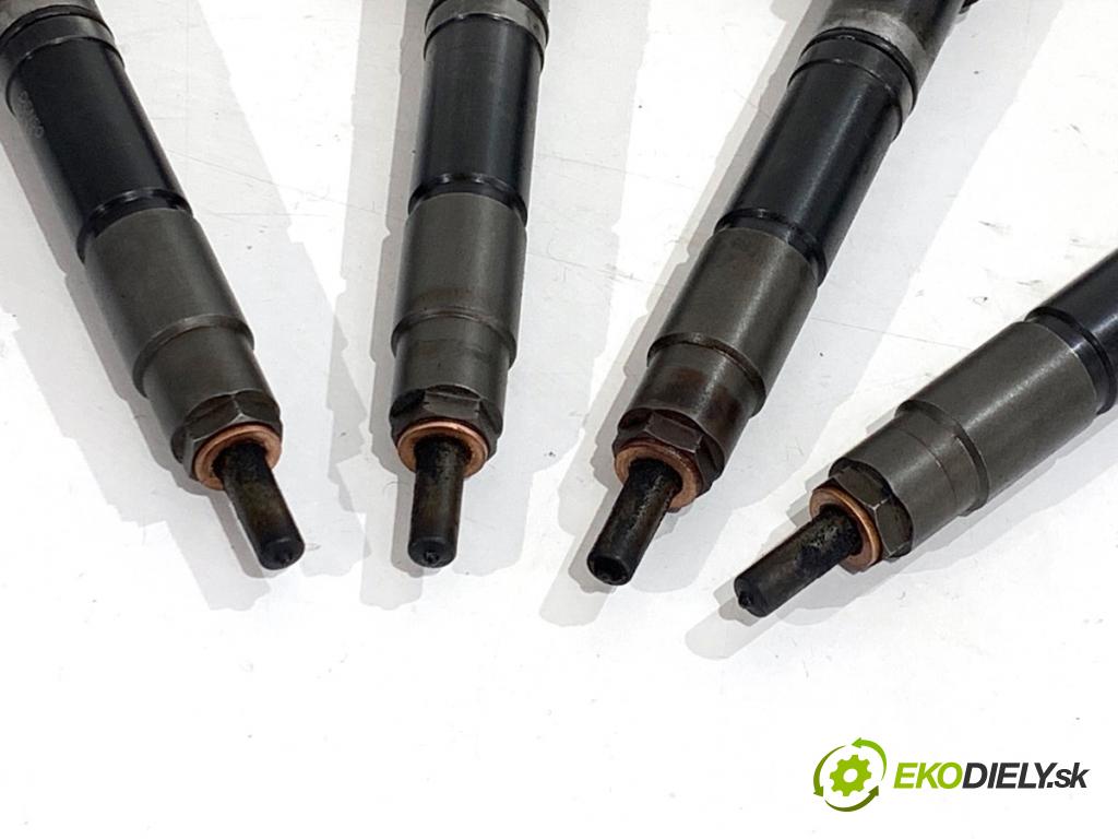 VOLVO V40 liftback 2016 88 kW D2 1969 Vstrekovacie ventily 31336878