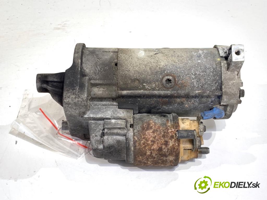 VOLVO V40 liftback 2016 88 kW D2 1969 Štartér 31419543 (Štartér)