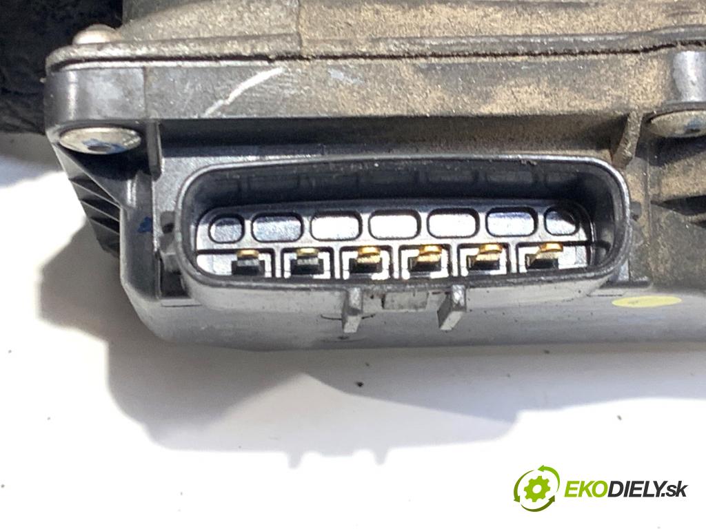 VOLVO V40 liftback 2016 88 kW D2 1969 Škrtiaca klapka 31293930 (Škrtiaca klapka)