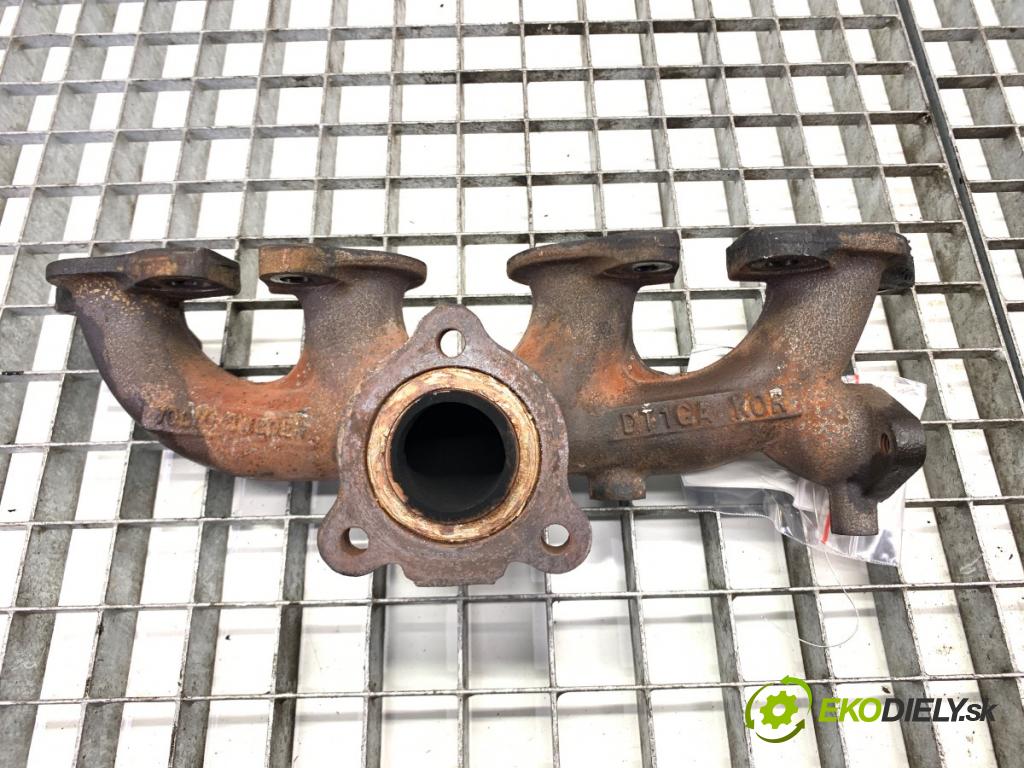 VOLVO V40 liftback 2016 88 kW D2 1969 Potrubie VYČERPAT: 31380132 (Výfukové potrubie)