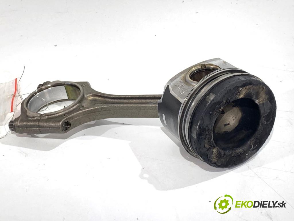 VOLVO V40 liftback 2016 88 kW D2 1969 PÍST: ojnice 82L187 (Píst)