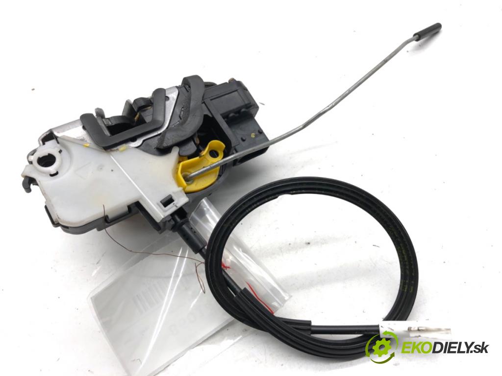 OPEL INSIGNIA A Kombi 2011 162 kW 2.0 Turbo (35) 1998 zámok Dvere ľavy predný