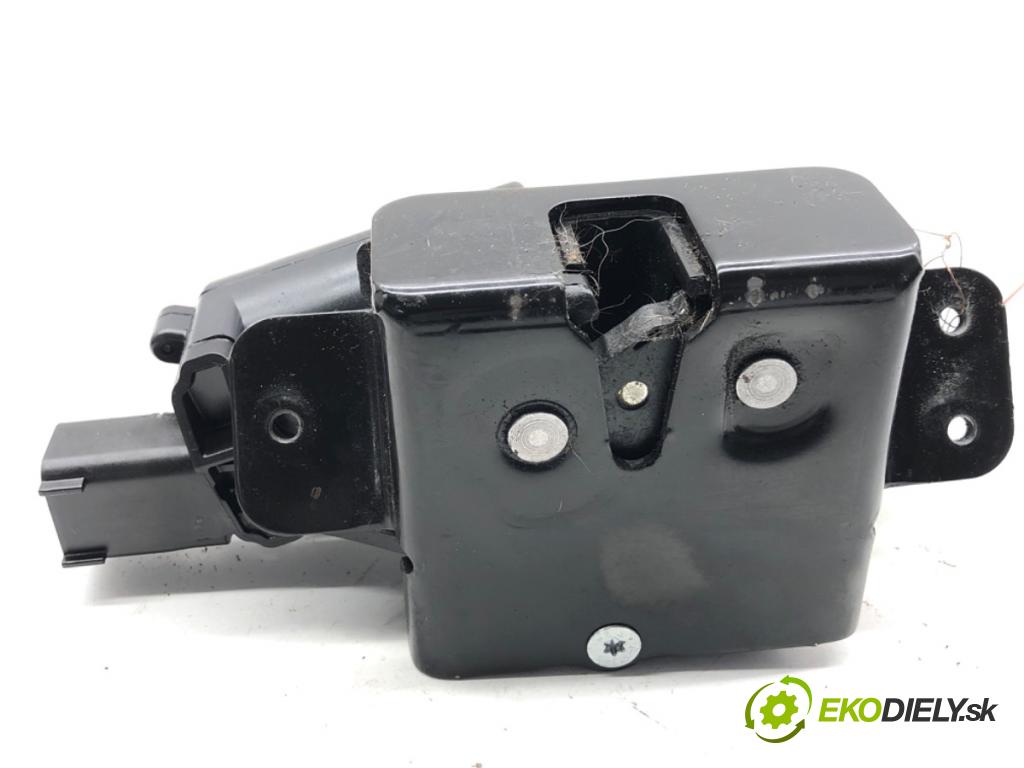 OPEL INSIGNIA A Kombi 2011 162 kW 2.0 Turbo (35) 1998 zámok dveří zadní část 13581405