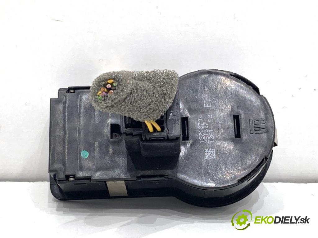 OPEL INSIGNIA A Kombi 2011 162 kW 2.0 Turbo (35) 1998 Spínač svetiel 13268702