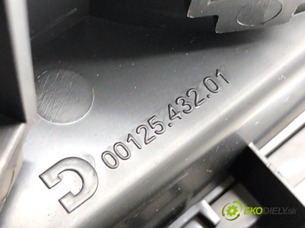 OPEL INSIGNIA A Kombi 2011 162 kW 2.0 Turbo (35) 1998 Držiak na nápoje 333488716 (Držiak (úchyt) na nápoje)