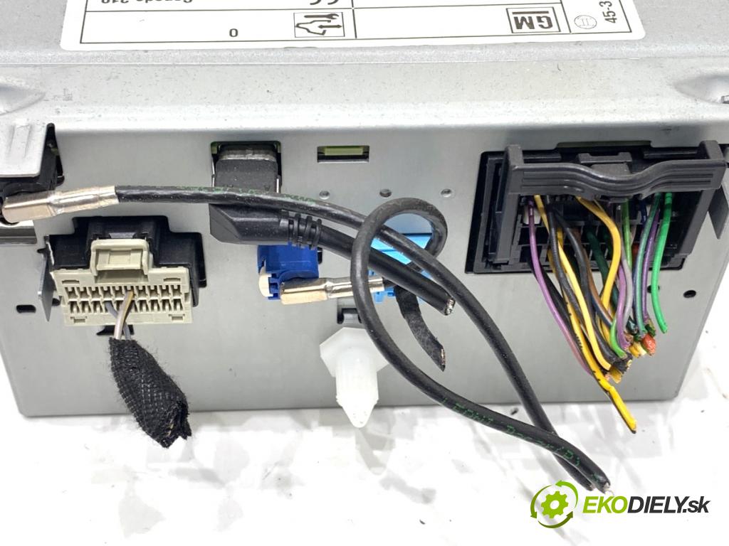 OPEL INSIGNIA A Kombi 2011 162 kW 2.0 Turbo (35) 1998 RADIO 22830698 (Audio zariadenie)