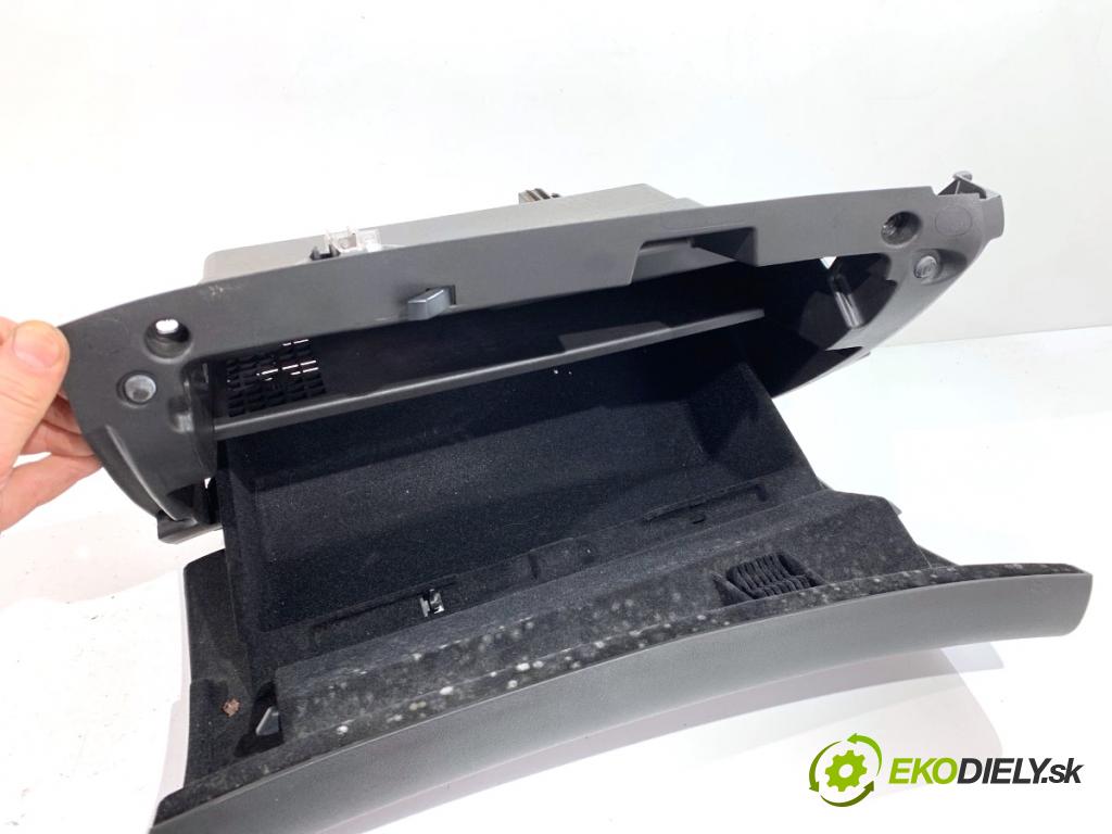 OPEL INSIGNIA A Kombi 2011 162 kW 2.0 Turbo (35) 1998 Priehradka, kastlík spolujazdca 1014668 (Priehradka (kastlík))