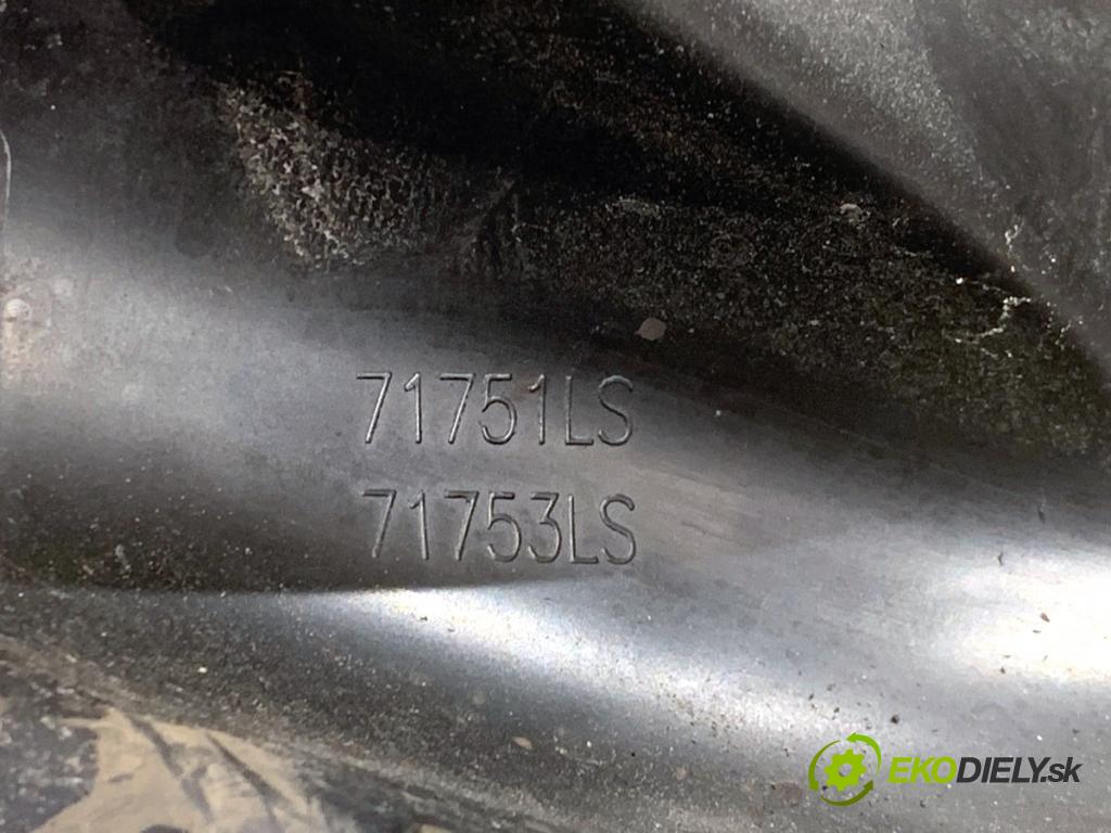 OPEL INSIGNIA A Kombi 2011 162 kW 2.0 Turbo (35) 1998 Obal filtra vzduchu 55560885 (Obal vzduchového filtra)