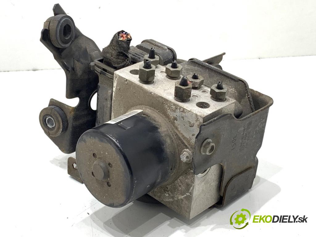 OPEL INSIGNIA A Kombi 2011 162 kW 2.0 Turbo (35) 1998 Pumpa ABS 22838815 (Pumpa ABS)