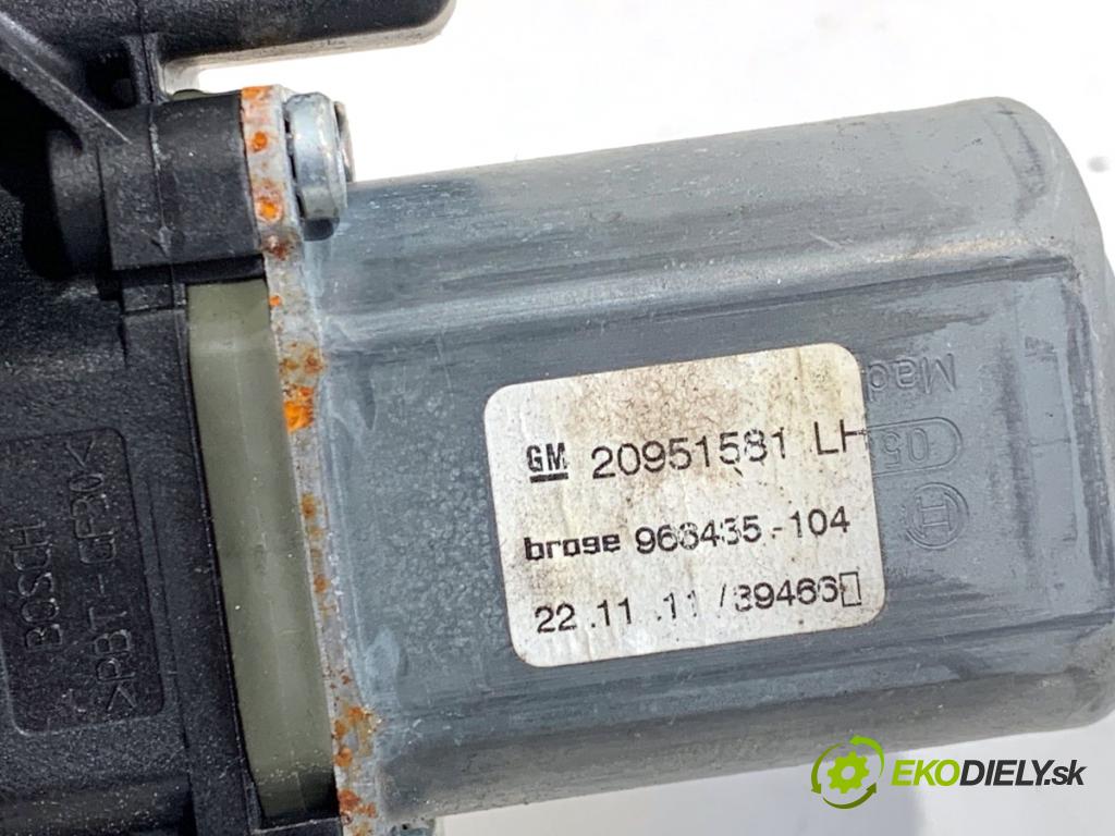 OPEL INSIGNIA A Kombi 2011 162 kW 2.0 Turbo (35) 1998 Mechanizmus okna ľavy predný 20952452
