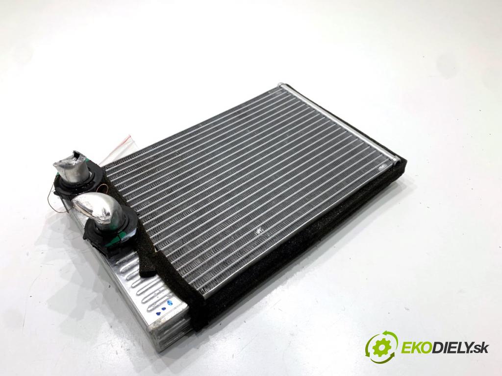 OPEL INSIGNIA A Kombi 2011 162 kW 2.0 Turbo (35) 1998 topné těleso radiátor topení 52426696 (Radiátor topení)