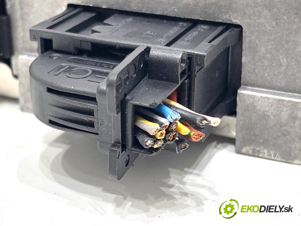 OPEL INSIGNIA A Kombi 2011 162 kW 2.0 Turbo (35) 1998 Modul BLUETOOTH 13353284 (Riadiaca jednotka ostatné)