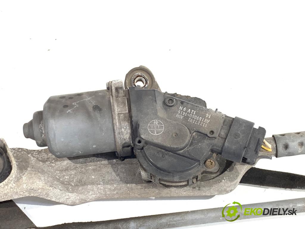 OPEL INSIGNIA A Kombi 2011 162 kW 2.0 Turbo (35) 1998 mechanismus stěračů přední část 13227392 (Motorek stěračů přední)