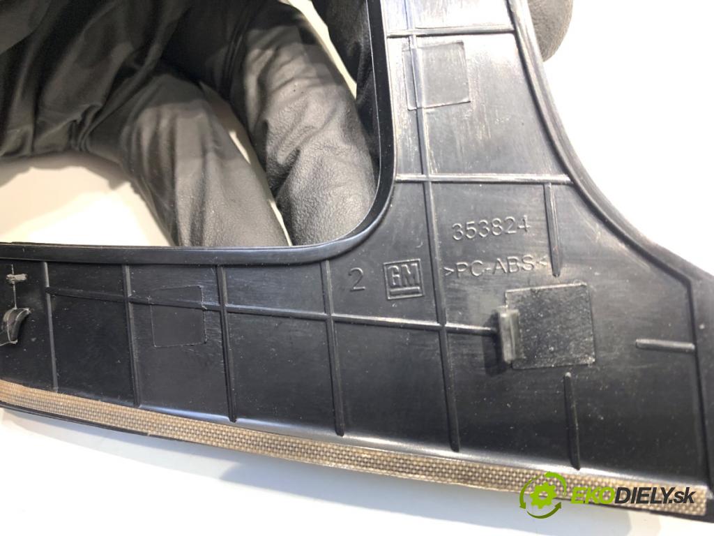 OPEL INSIGNIA A Kombi 2011 162 kW 2.0 Turbo (35) 1998 lišty kryt 13242092 13221845 (Lišta)