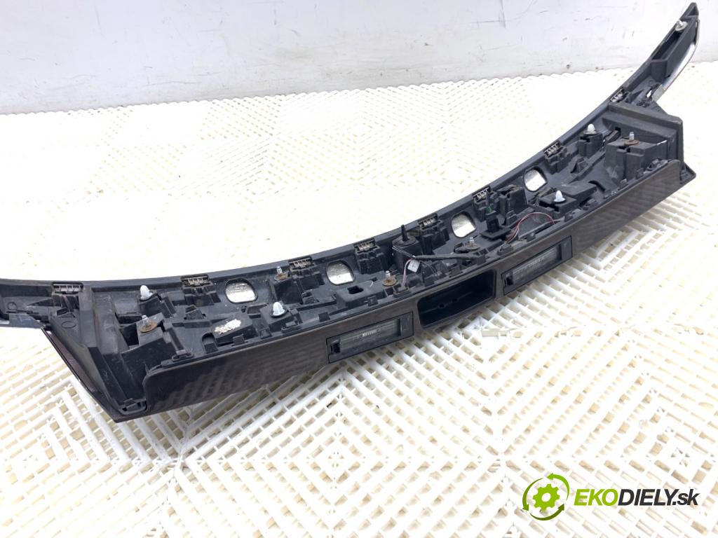 OPEL INSIGNIA A Kombi 2011 162 kW 2.0 Turbo (35) 1998 Lišta dverí zad