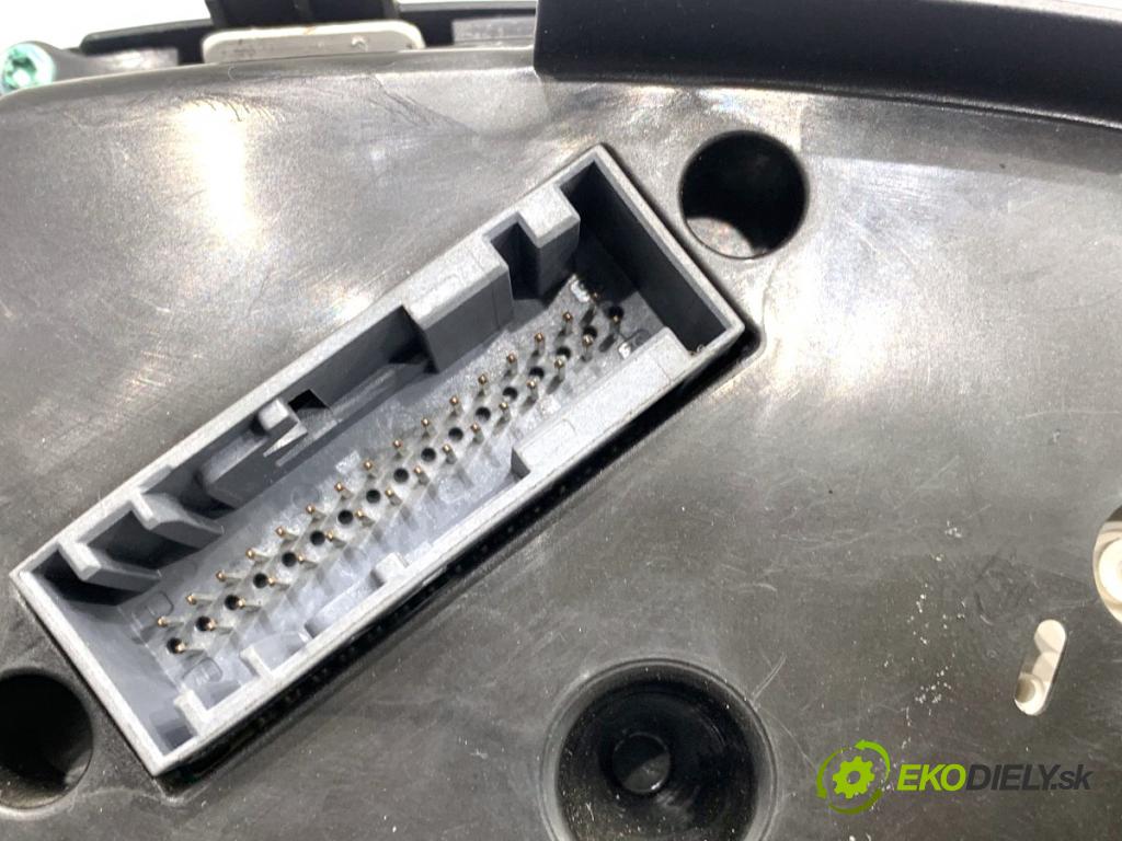 OPEL INSIGNIA A Kombi 2011 162 kW 2.0 Turbo (35) 1998 Prístrojovka 20930207 (Prístrojová doska)