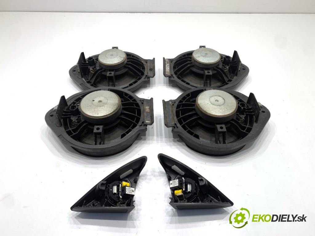 OPEL INSIGNIA A Kombi 2011 162 kW 2.0 Turbo (35) 1998 reproduktory 13240950