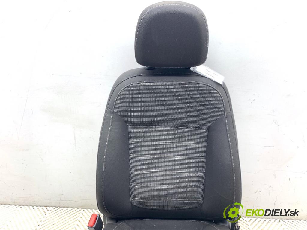 OPEL INSIGNIA A Kombi 2011 162 kW 2.0 Turbo (35) 1998 Sedadlo ľavy predný