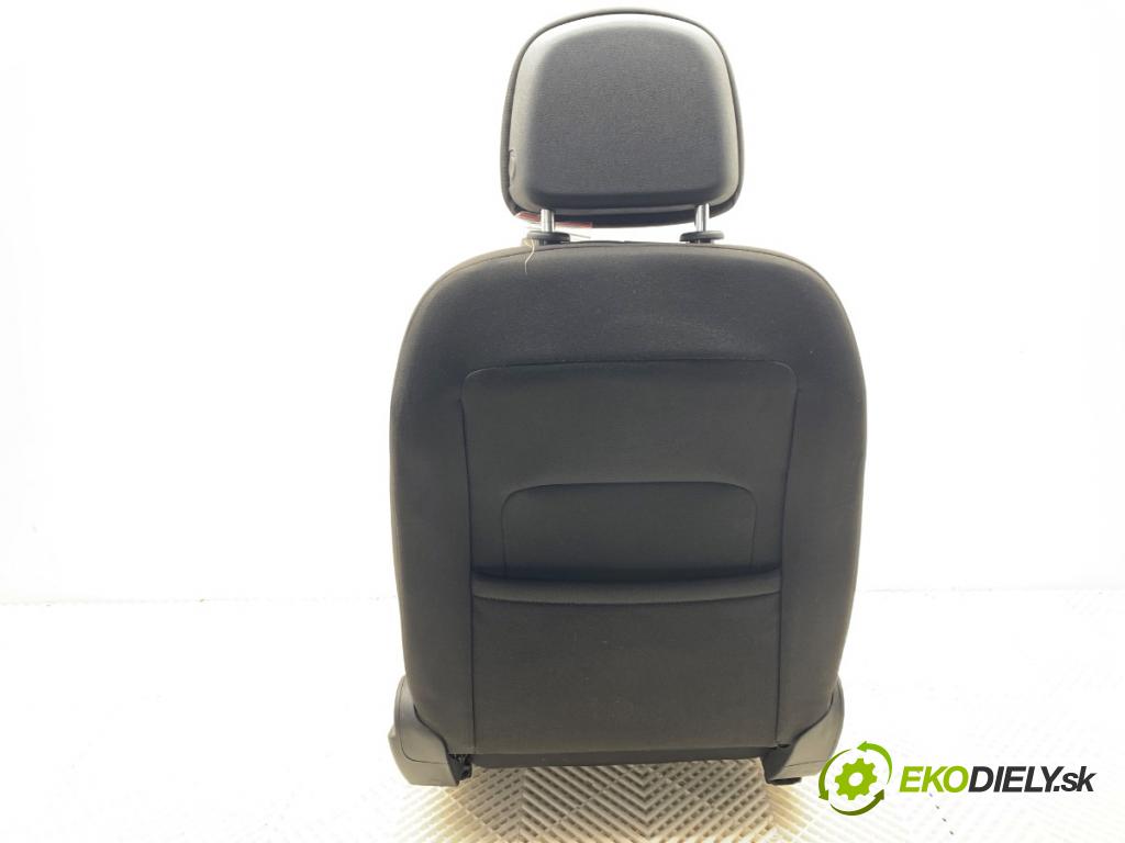 OPEL INSIGNIA A Kombi 2011 162 kW 2.0 Turbo (35) 1998 Sedadlo ľavy predný