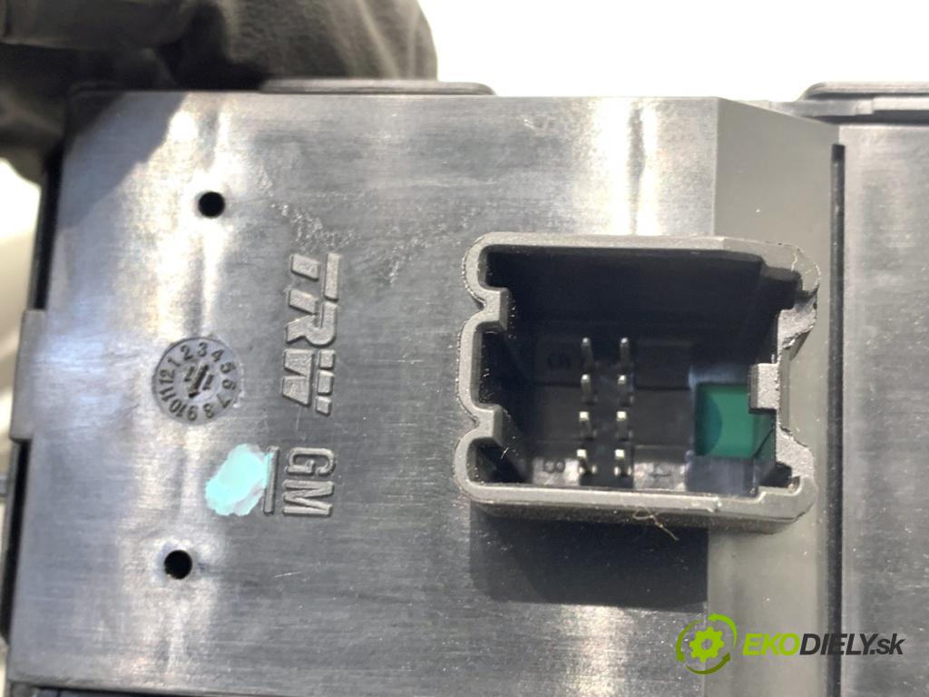 OPEL INSIGNIA A Kombi 2011 162 kW 2.0 Turbo (35) 1998 Prepínač okien 13222224 (Prepínacie páčky pod volantom)