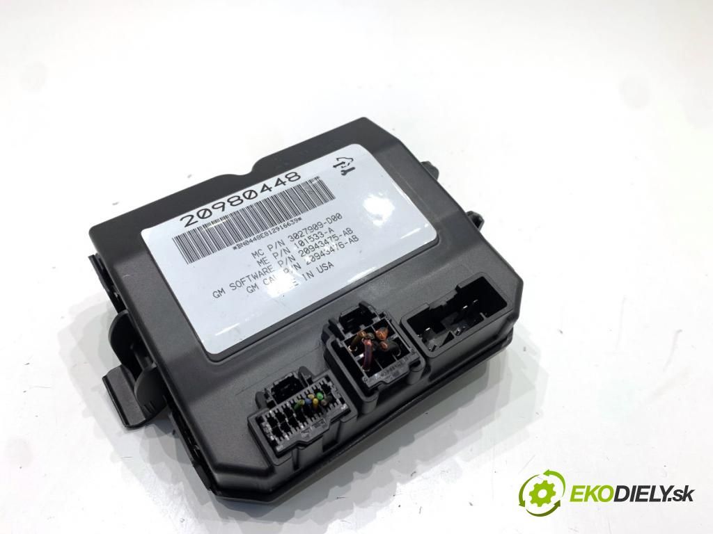 OPEL INSIGNIA A Kombi 2011 162 kW 2.0 Turbo (35) 1998 modul dveří 20980448