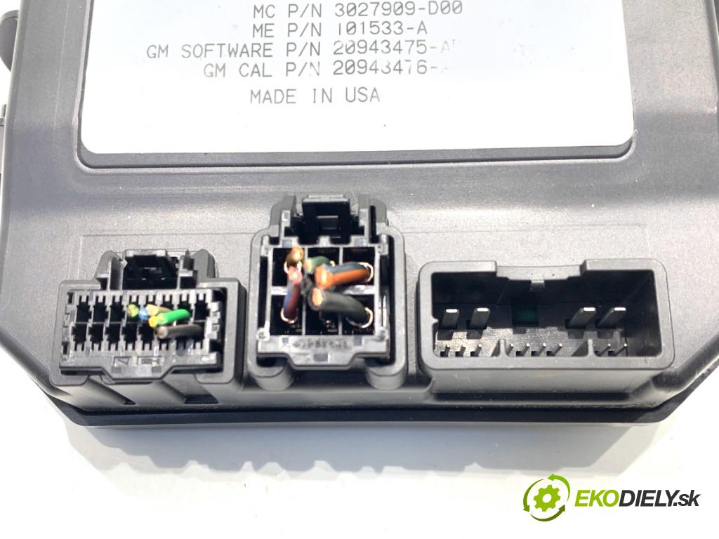 OPEL INSIGNIA A Kombi 2011 162 kW 2.0 Turbo (35) 1998 Modul dverí 20980448