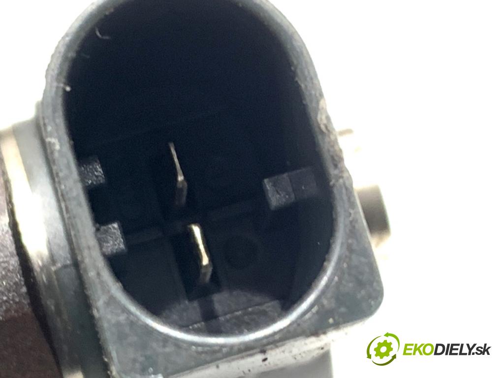 AUDI Q5 8R SUV 2011 125 kW 2.0 TDI quattro 1968 Vstrekovacie ventily 03L130277J