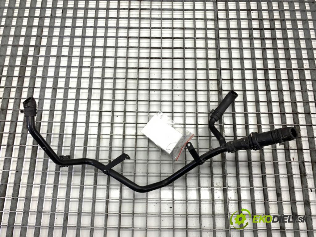 AUDI Q5 8R SUV 2011 125 kW 2.0 TDI quattro 1968 Rozdeľovač vody 03L122157Q