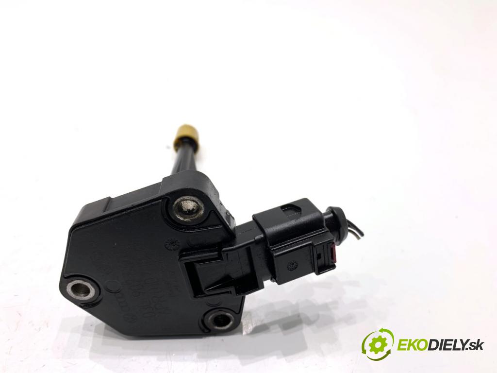 AUDI Q5 8R SUV 2011 125 kW 2.0 TDI quattro 1968 Snímač hladiny oleja 03L907660B (Snímač)