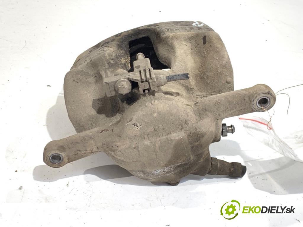 MERCEDES-BENZ CLA coupe coupe 2017 80 kW CLA 180 CDI / d (117.312) 1461 Brzdič strmeň pravy predný