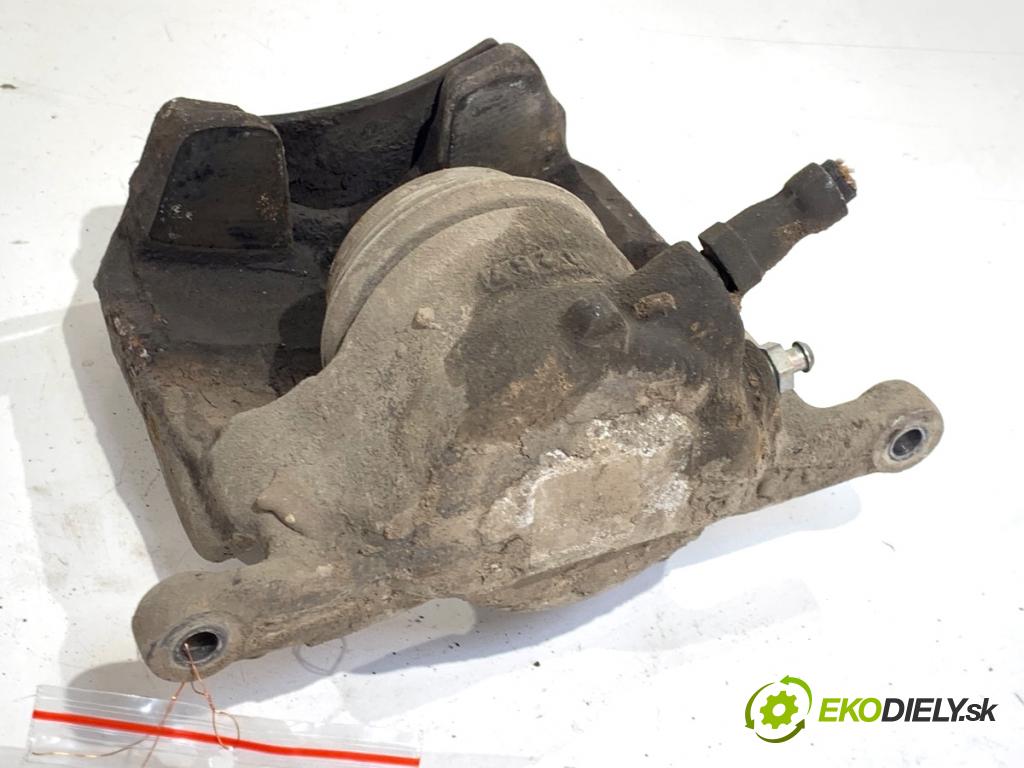 MERCEDES-BENZ CLA coupe coupe 2017 80 kW CLA 180 CDI / d (117.312) 1461 Brzdič strmeň ľavy predný 295X28