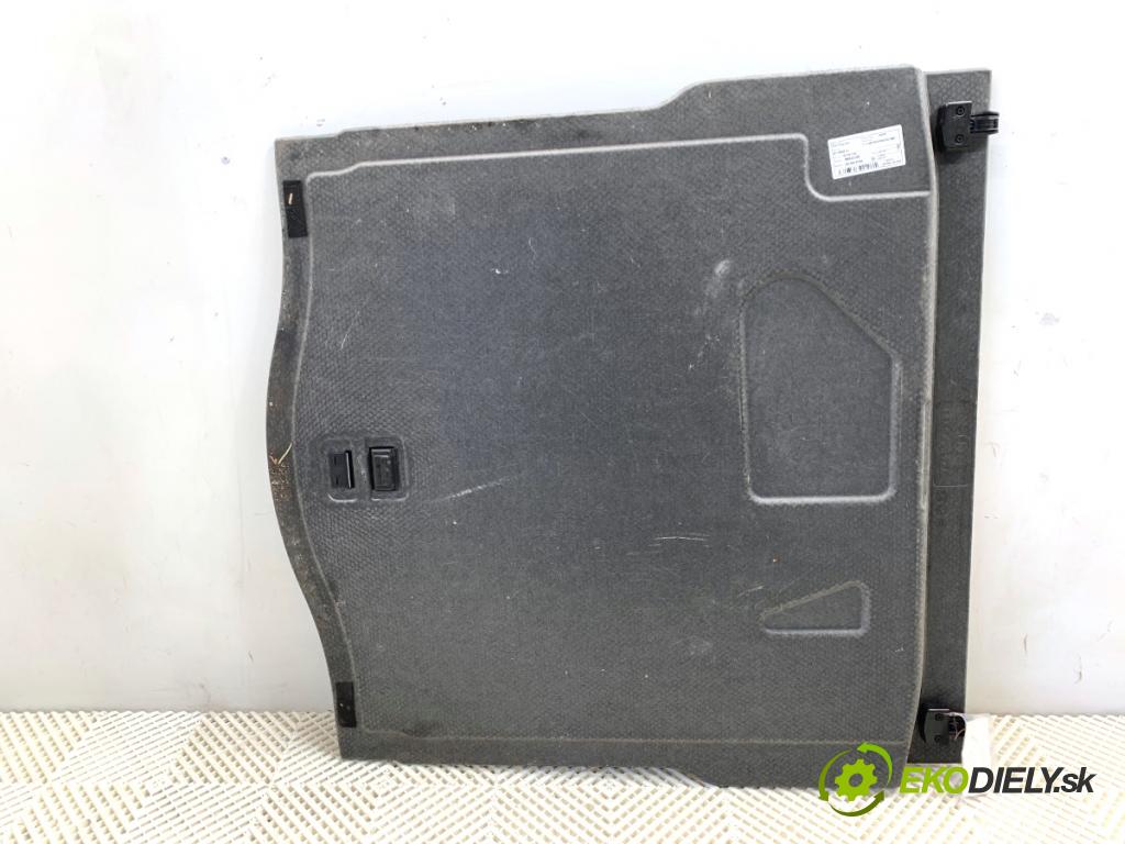 MERCEDES-BENZ CLA coupe coupe 2017 80 kW CLA 180 CDI / d (117.312) 1461 KRYTINA: kufra A1176802101