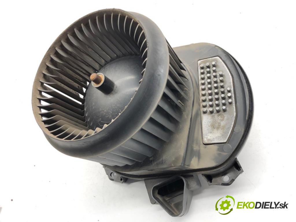 MERCEDES-BENZ CLA coupe coupe 2017 80 kW CLA 180 CDI / d (117.312) 1461 ventilátor kúrenia A2469061601